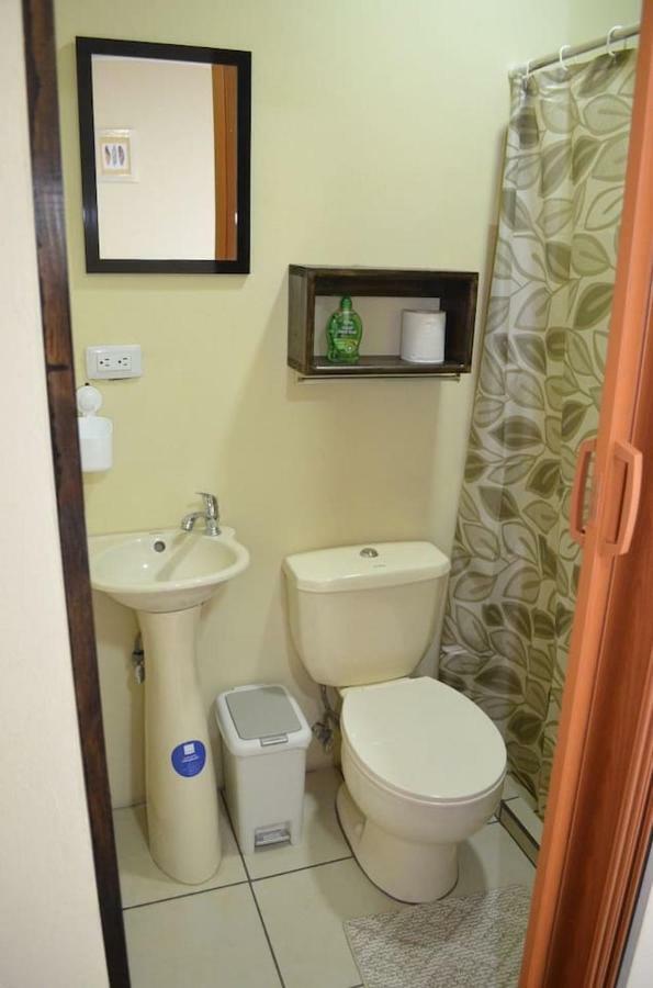 #5 Private Room Close To Airport Alajuela Buitenkant foto